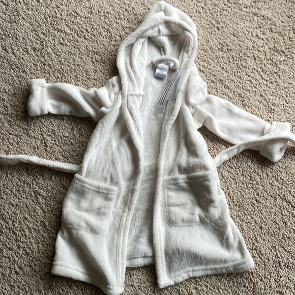 Leveret Kid/Toddler belted robe size toddler 3 - Picture 5 of 8